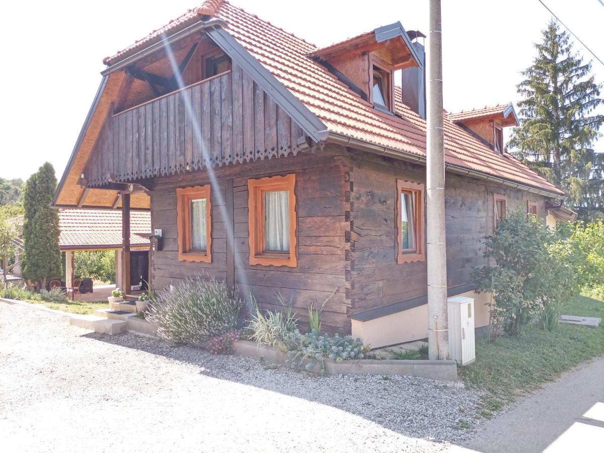 Kuca Za Odmor Braco Lägenhet Donji Zvecaj Exteriör bild
